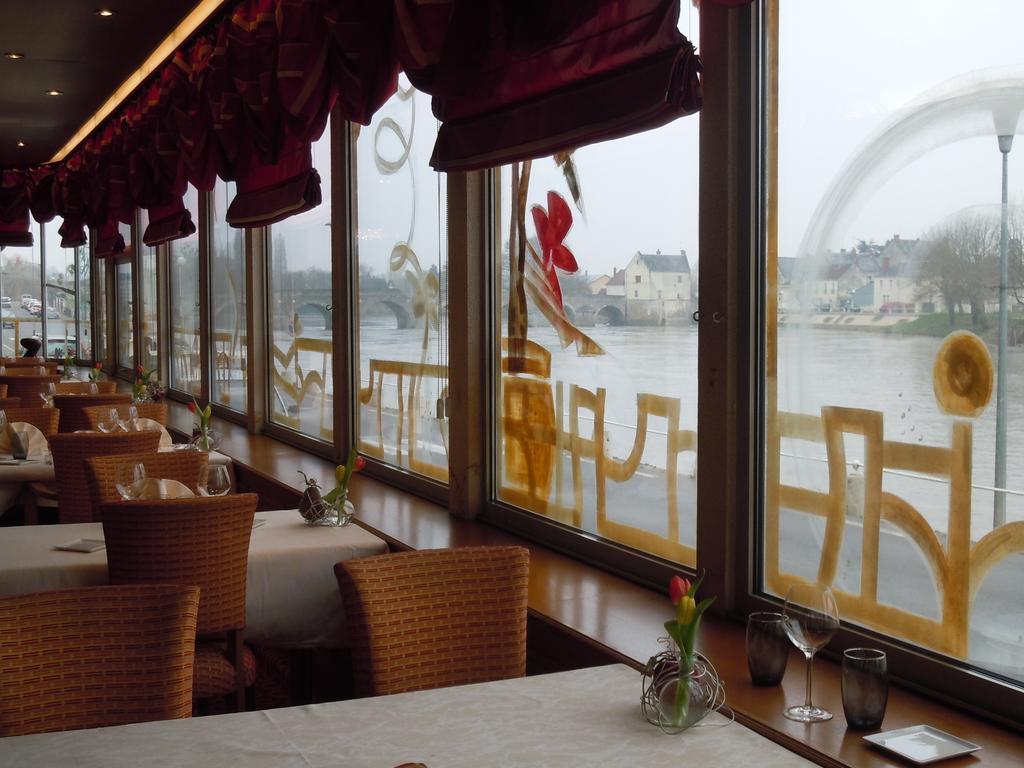 Hotel Restaurant Le Bellevue Montrichard 3 Etoiles Exterior foto